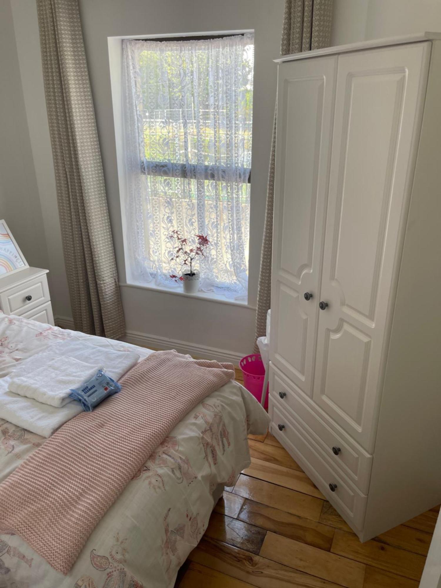 Pre - Post Flight Airport 20m Canal View Dublin
