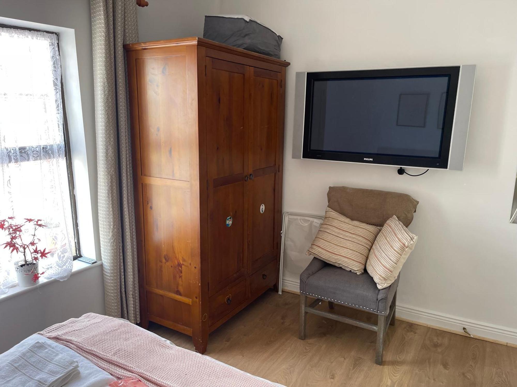 Holiday home Pre - Post Flight Airport 20m Canal View Dublin