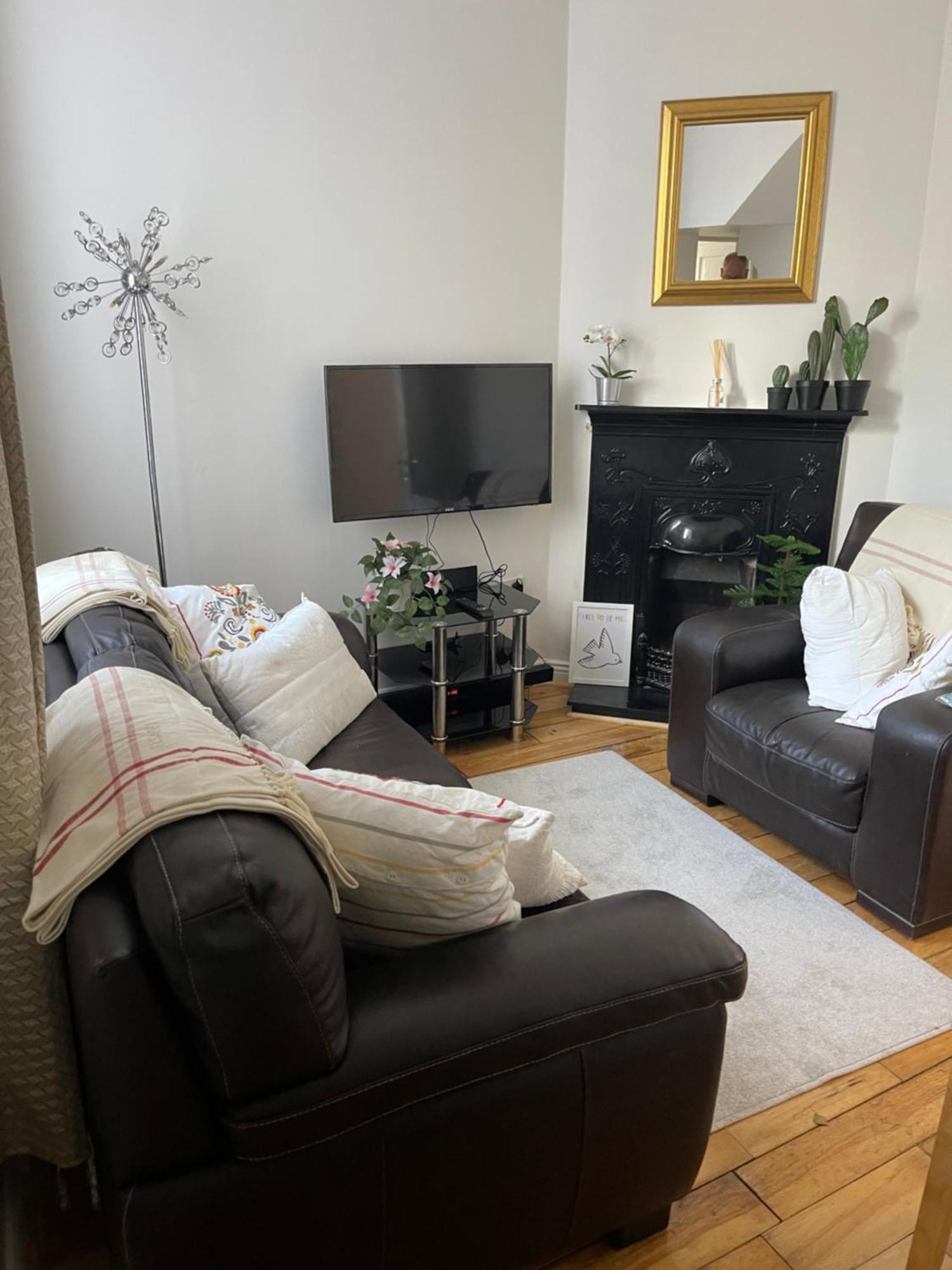 Holiday home Pre - Post Flight Airport 20m Canal View